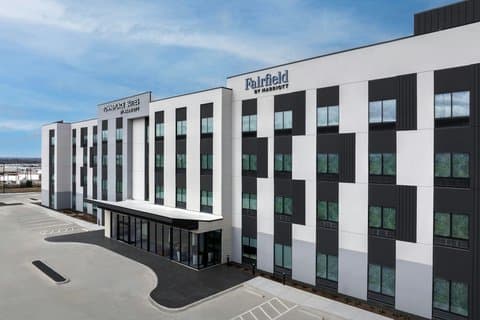 Fairfield by Marriott Inn & Suites Paris, Hotel in Paris