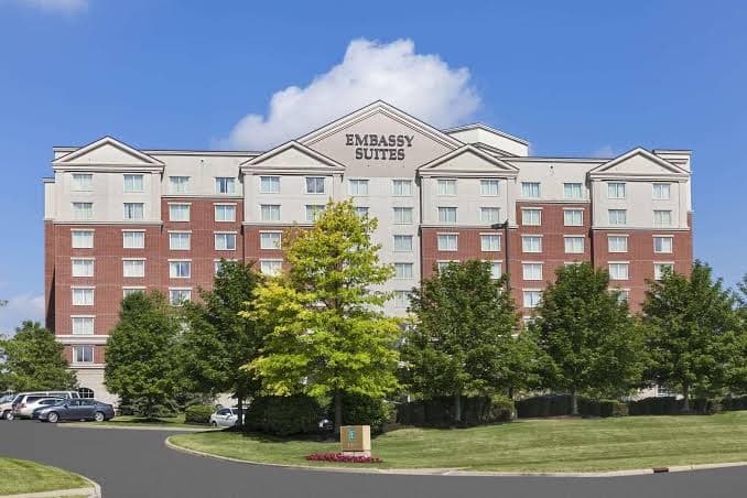 Embassy Suites by Hilton Cleveland Rockside, Hotel in Seven Hills