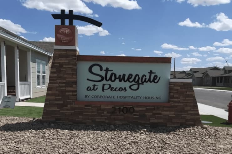 Corporate Hospitality Housing - Stonegate at Pecos, Aparthotel in Pecos