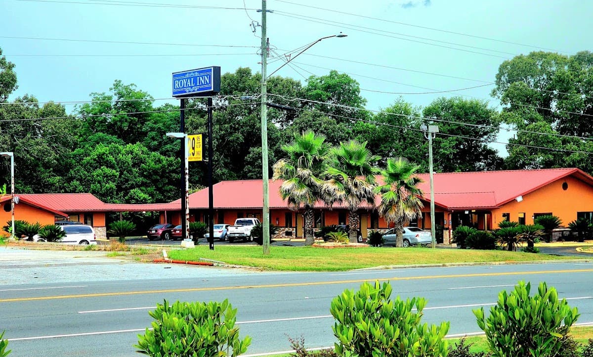 Royal Inn, Hotel in Perry