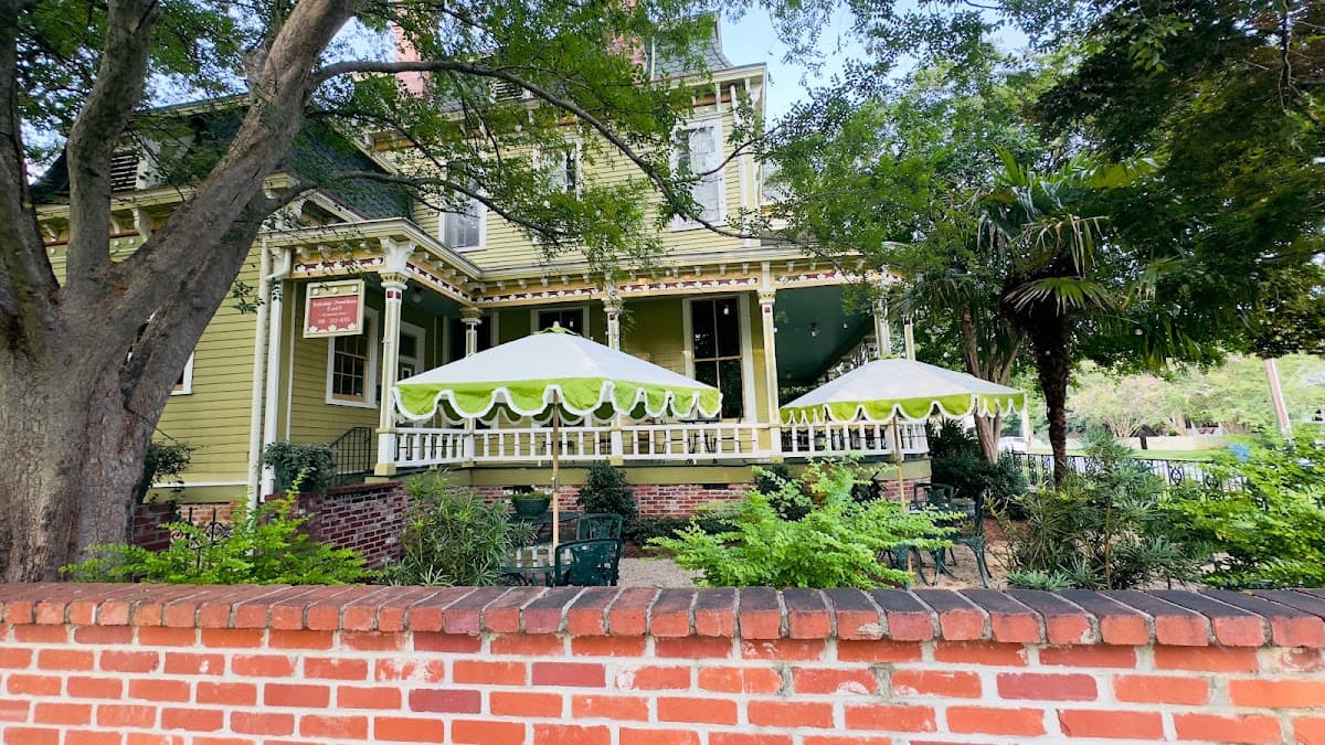 Rothschild-Pound House Inn and Weddings, Hotel in Phenix City
