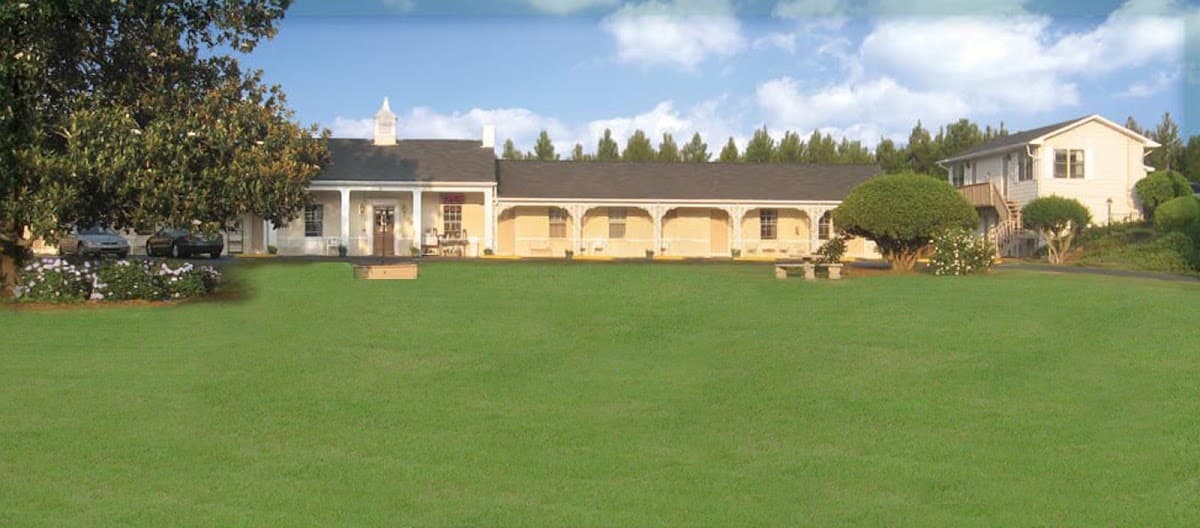 White Columns Motel, Hotel in Pine Mountain