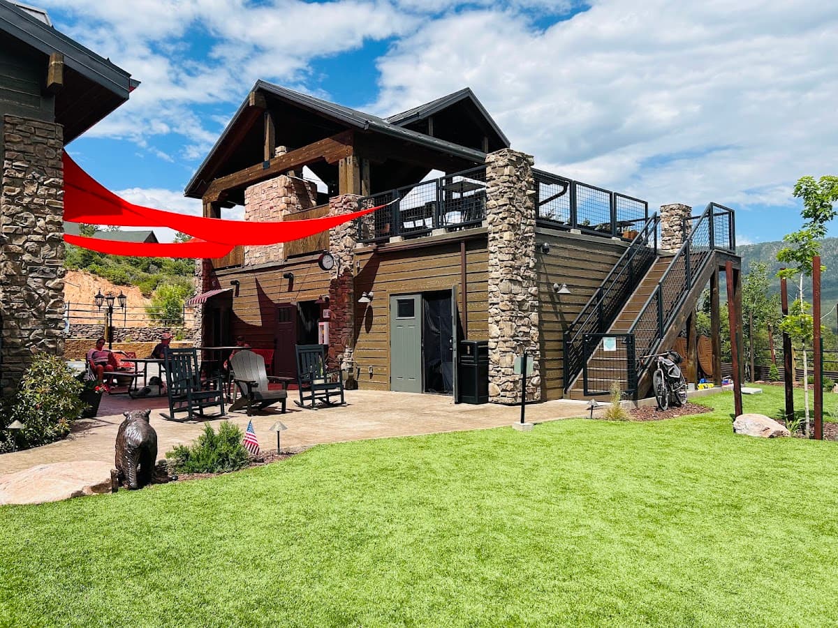 Lodge at 5600, Hotel in Pine