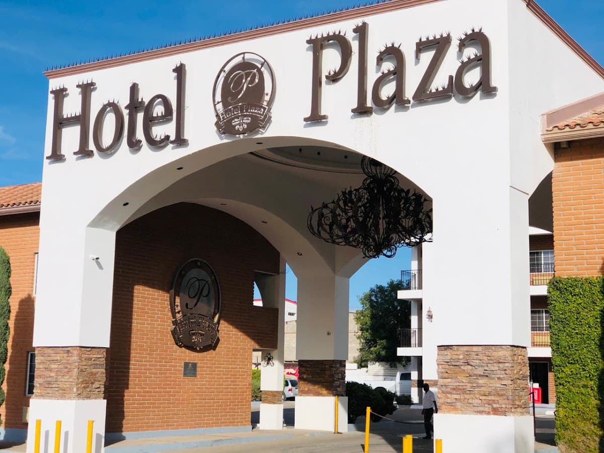 Hotel Plaza, Hotel in Pirtleville