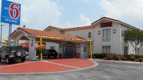 Motel 6 Dallas - Plano - Southeast, Hotel in Plano