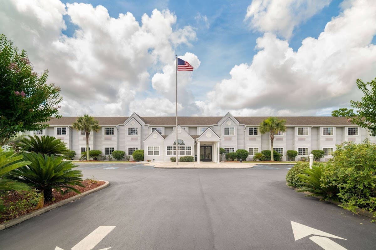 Microtel Inn & Suites by Wyndham Pooler/Savannah, Hotel in Pooler