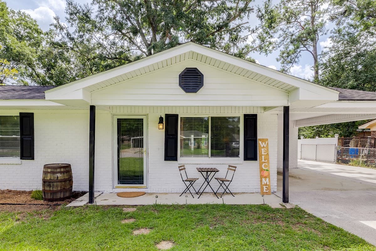 The Peach B&B, Bed & Breakfast in Pooler