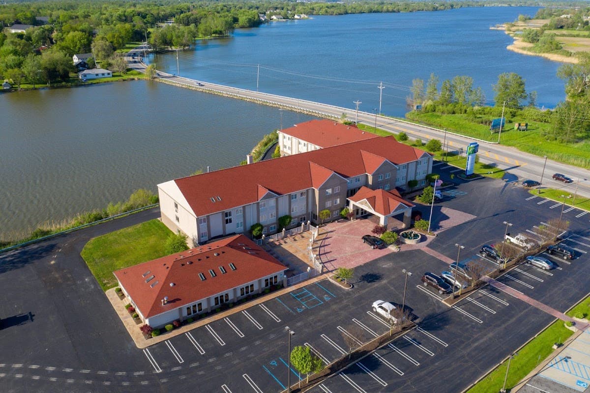 Holiday Inn Express & Suites Port Clinton-Catawba Island by IHG, Hotel in Port Clinton