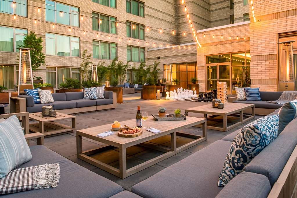 The Duniway Portland, a Hilton Hotel, Hotel in Portland