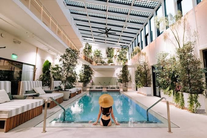 CASCADA Thermal Springs + Hotel, Hotel in Portland