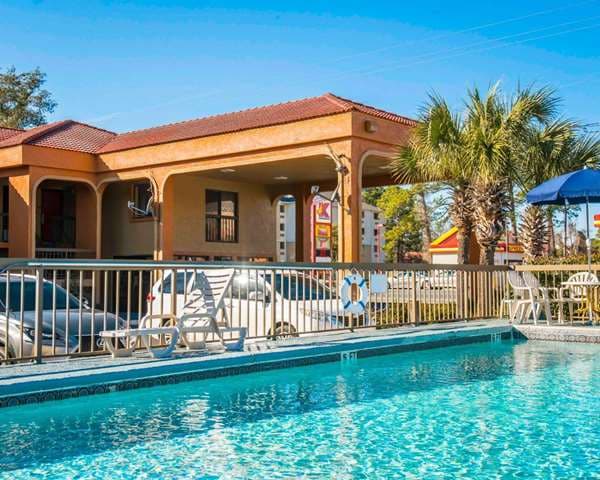 Econo Lodge Panama City St. Andrews, Hotel in Pretty Bayou