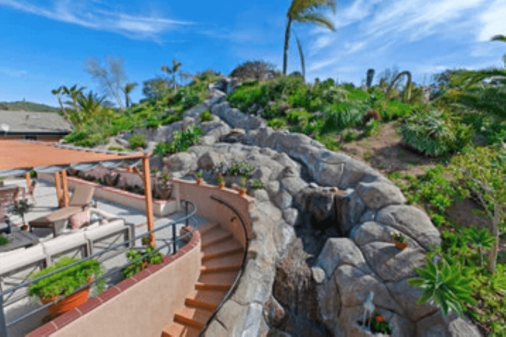 Vineyard Hills Villa, Bed & Breakfast in Rainbow