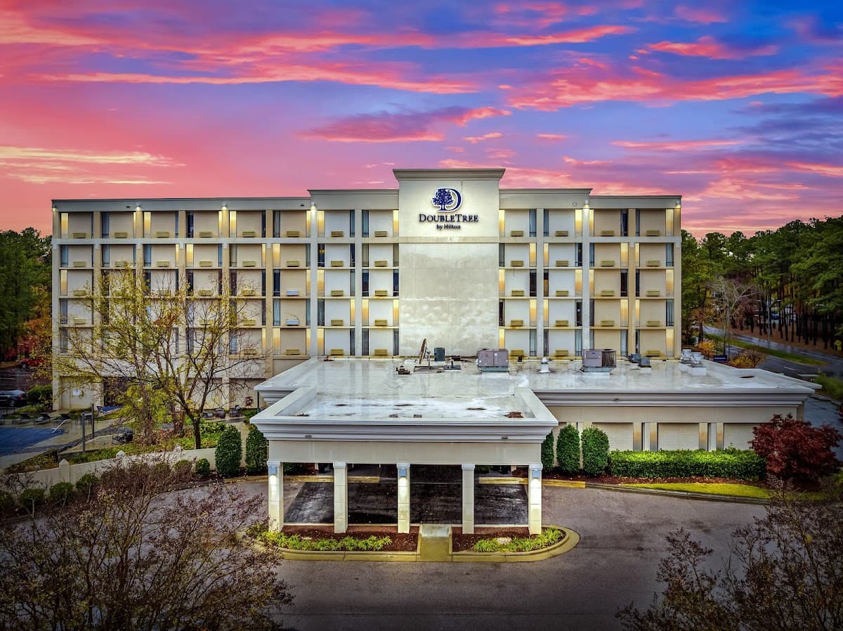 DoubleTree by Hilton Raleigh Midtown, Hotel in Raleigh