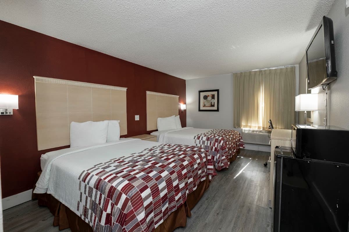 Red Roof Inn Raleigh North-Crabtree Mall/Lenovo Center, Hotel in West Raleigh