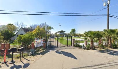 Reedley Country B & B, Bed & Breakfast in Reedley