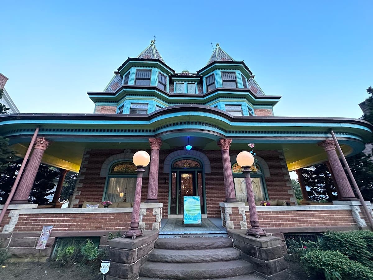 VAAST Bed & Breakfast, Bed & Breakfast in Swartzville