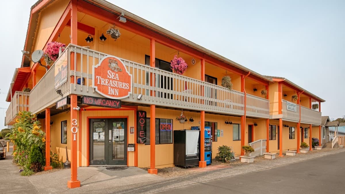 Sea Treasures Inn Motel, Motel in Rockaway Beach