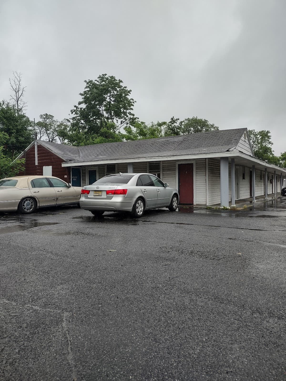 Stangel Motel, Motel in Roebling