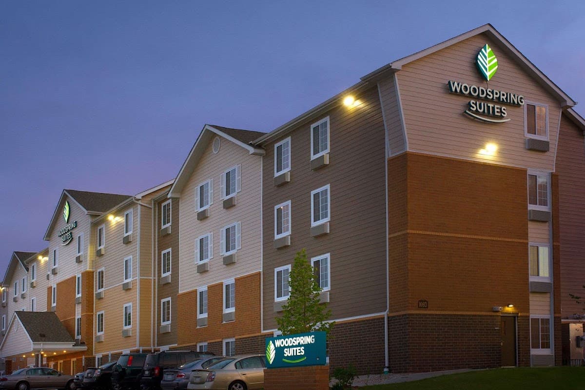 WoodSpring Suites Chicago Romeoville, Aparthotel in Romeoville