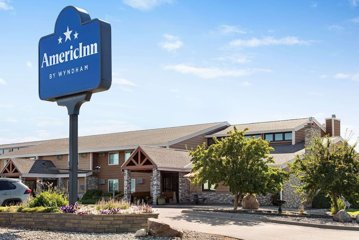 AmericInn by Wyndham Roseau, Hotel in Roseau