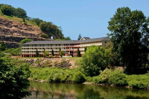 The Lodge at Roseburg, Hotel in Roseburg