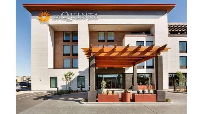 La Quinta Inn & Suites by Wyndham Santa Rosa Sonoma, Hotel in Roseland