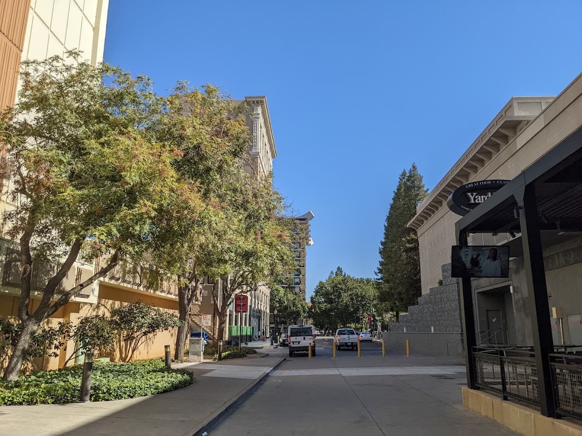 California Fruit Building, Hotel in Sacramento