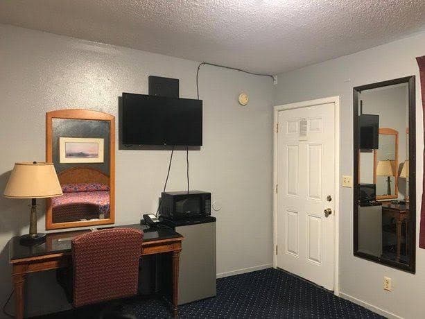 Vince's Motel, Motel in West Sacramento