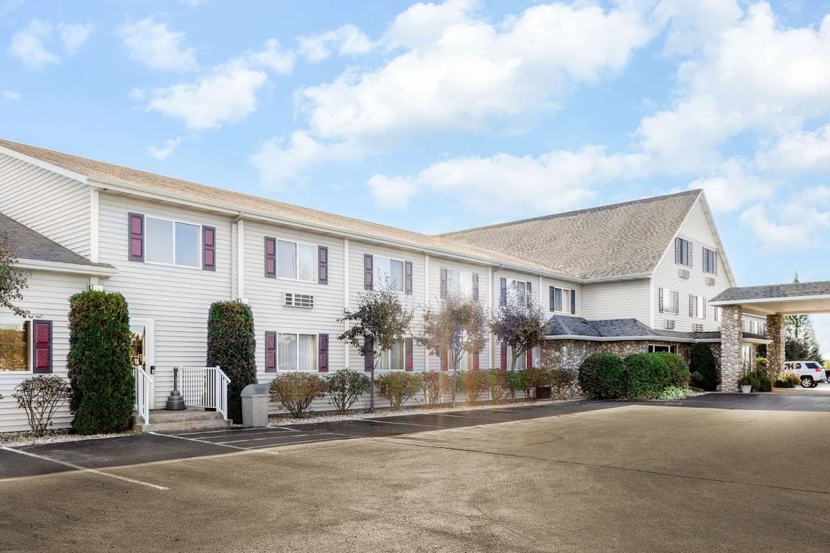 Super 8 by Wyndham St. Ignace, Hotel in Saint Ignace