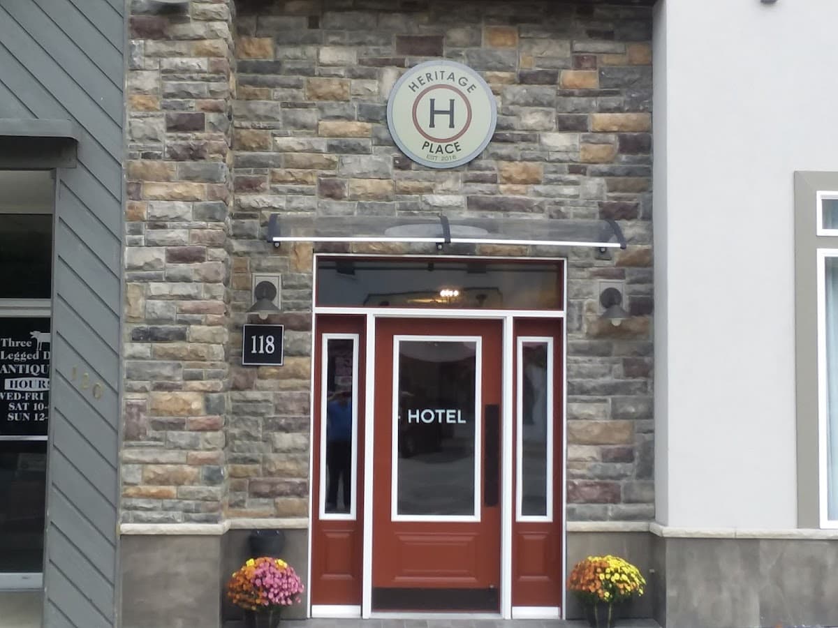 Heritage Place Hotel, Hotel in Saint Johns