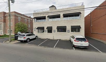 Beam and Barrel LLC, Hotel in Saint Matthews