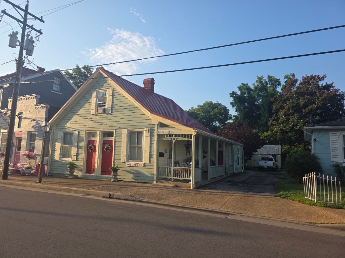 Ms. Bette's, Hotel in Sainte Genevieve