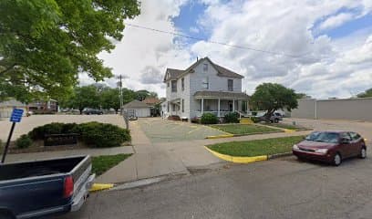 Serenity House - 8th St., Hotel in Salina