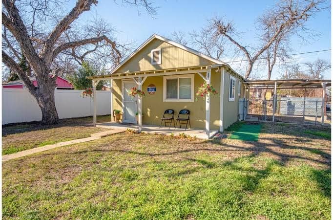 Stunning Cozy Downtown Guesthouse, Guesthouse in San Antonio