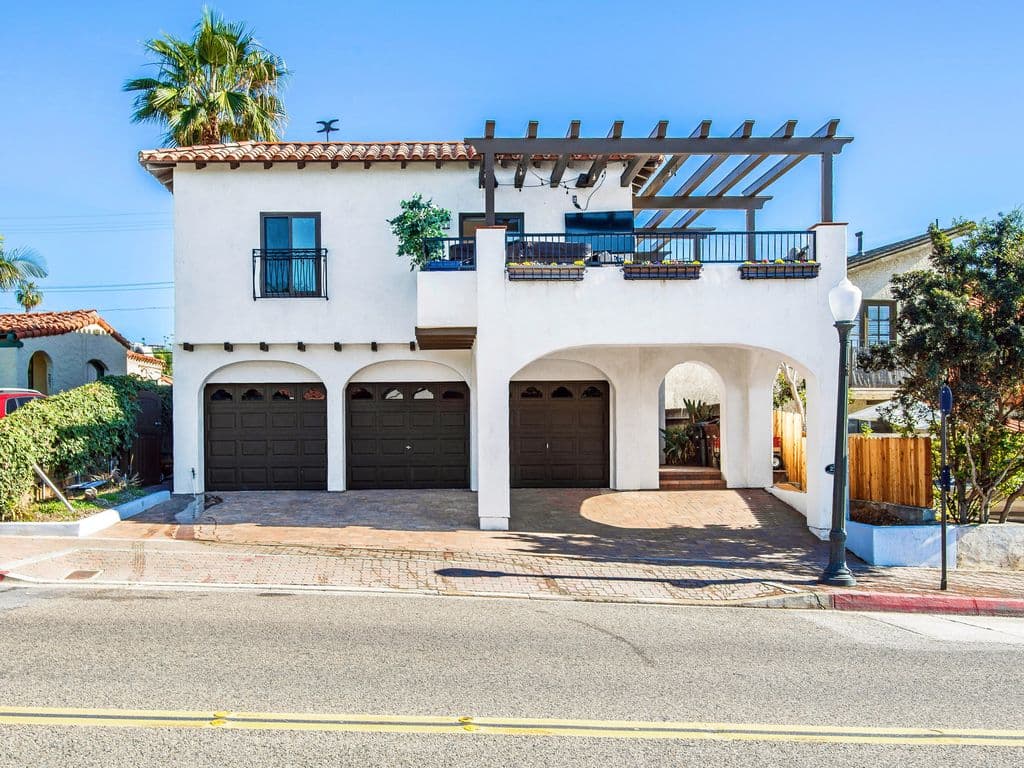 Staying With Friends Vacation Rentals, Hotel in San Clemente
