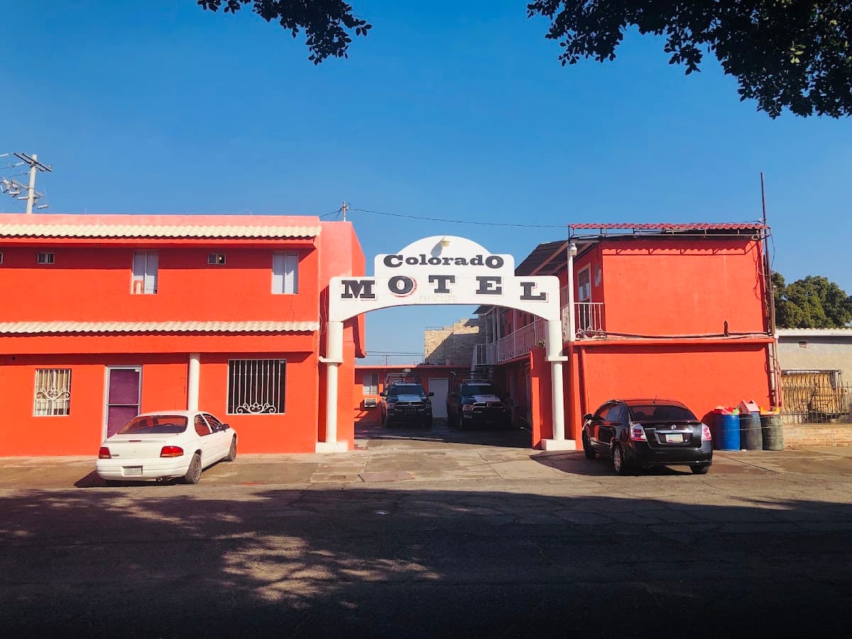 Hotel Colorado River, Hotel in San Luis