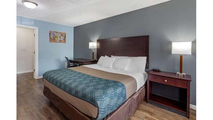 Econo Lodge Inn & Suites Sandusky South, Hotel in Sandusky