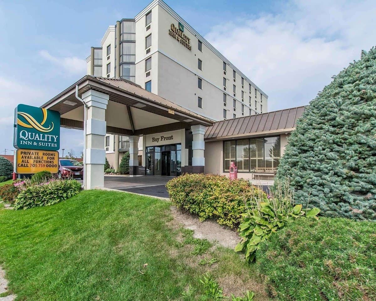 Quality Inn & Suites Bay Front, Hotel in Sault Ste. Marie