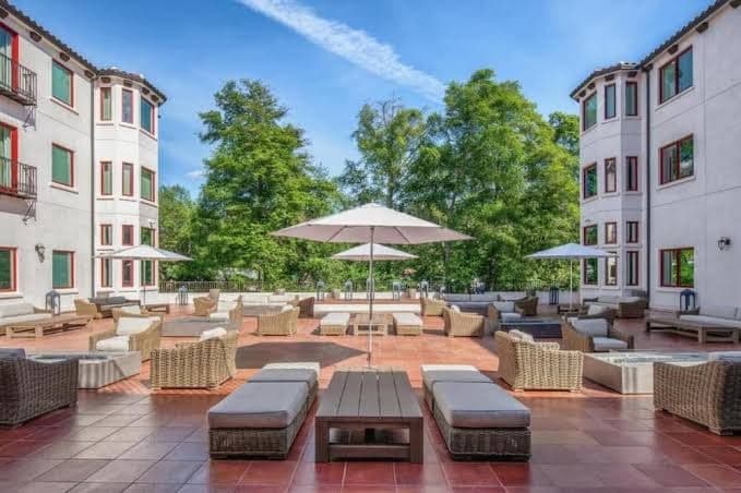 Santa Cruz Scotts Valley California Hotel Welcomes You, Hotel in Scotts Valley