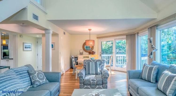 779 Spinnaker Beach House - Entire Place, Hotel in Seabrook Island