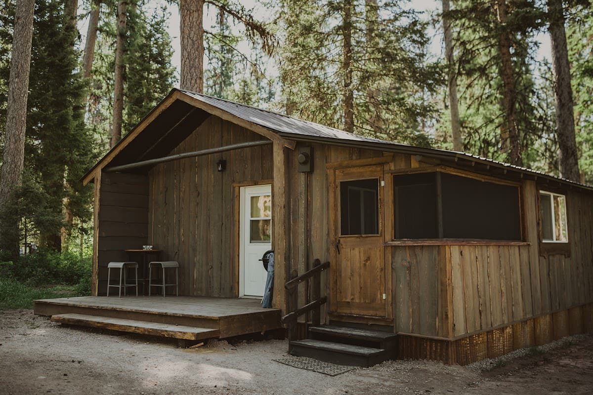 Tamaracks Resort, Resort in Seeley Lake