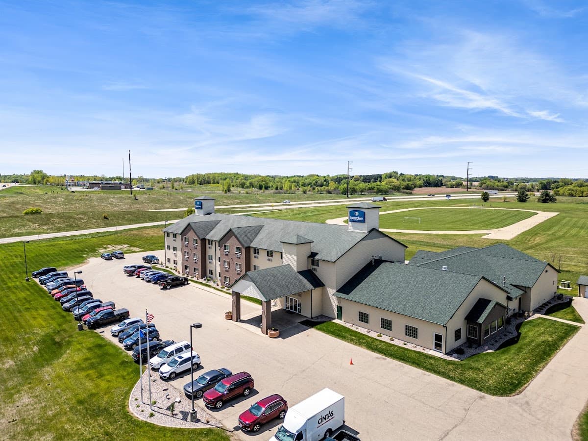 Boarders Inn & Suites by Cobblestone Hotels - Shawano, Hotel in Shawano