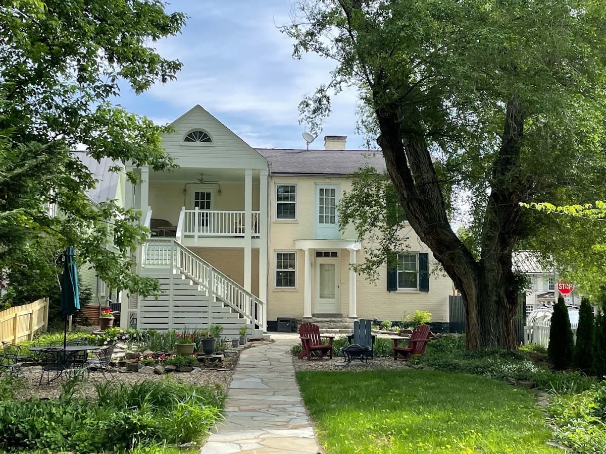 Thomas Shepherd Inn, Bed & Breakfast in Shepherdstown