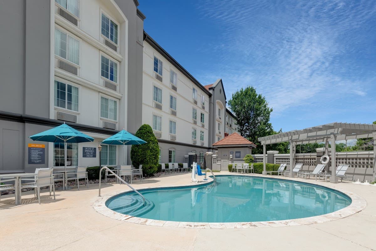 La Quinta Inn & Suites by Wyndham Sherman, Hotel in Sherman