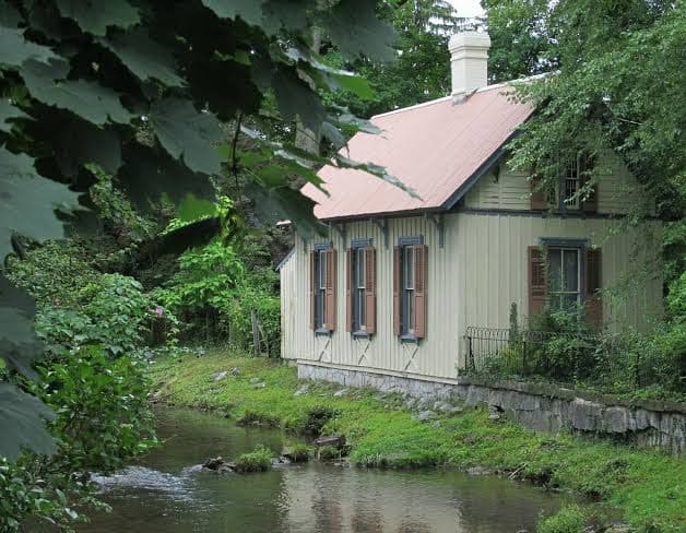 McLean House Bed & Breakfast, Bed & Breakfast in Shippensburg