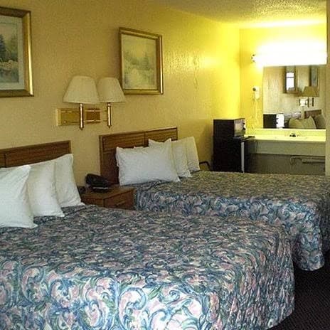 Super 7 Inn Siloam Springs, Hotel in Siloam Springs