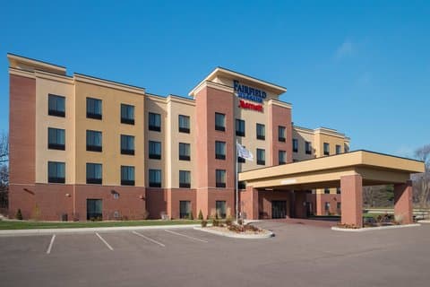 Fairfield by Marriott Inn & Suites Elkhart, Hotel in Simonton Lake