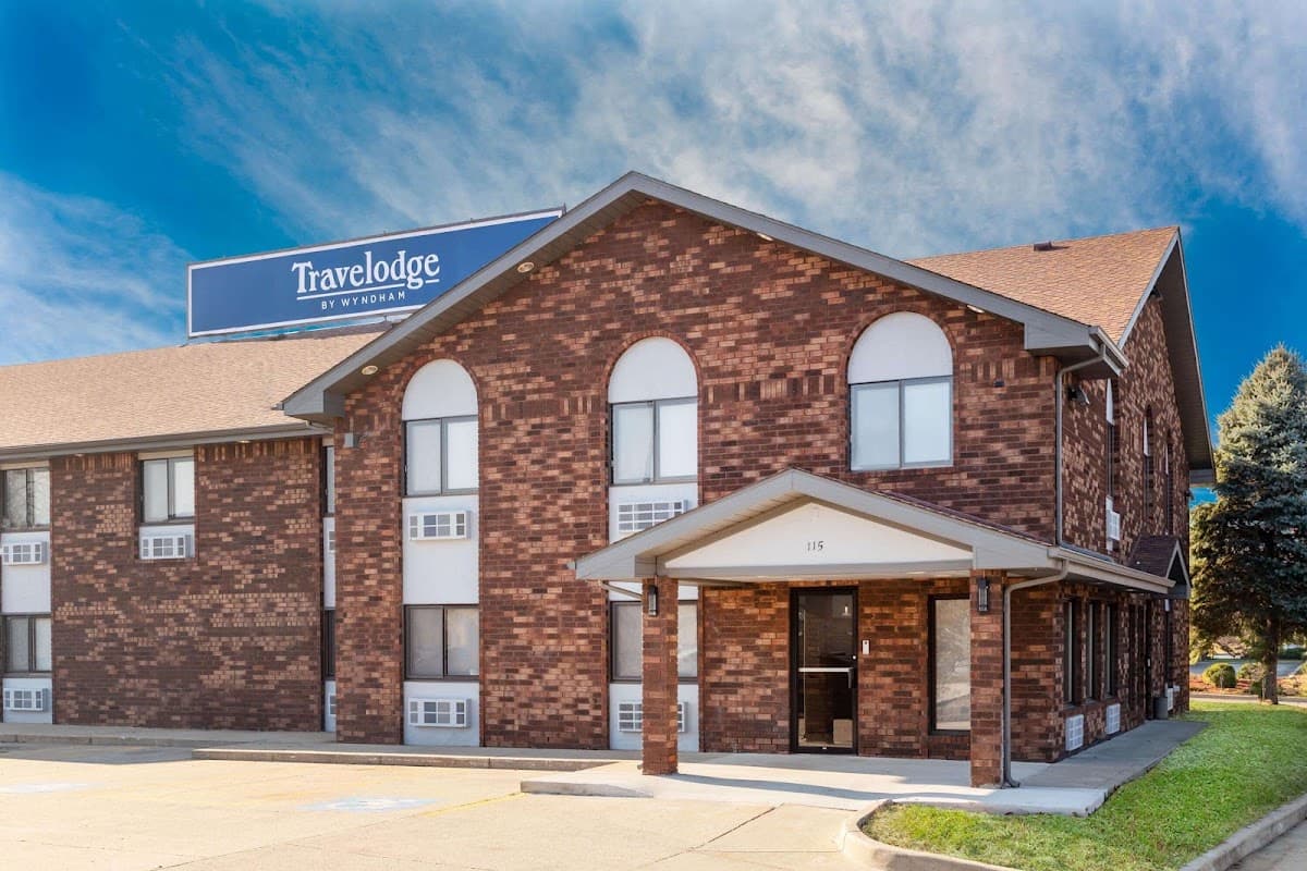 Travelodge by Wyndham Elkhart, Hotel in Simonton Lake