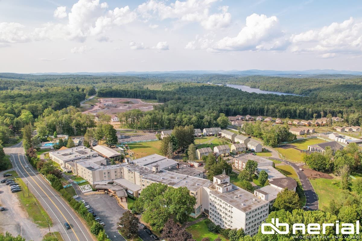 The HCS Resort, Hotel in South Fallsburg