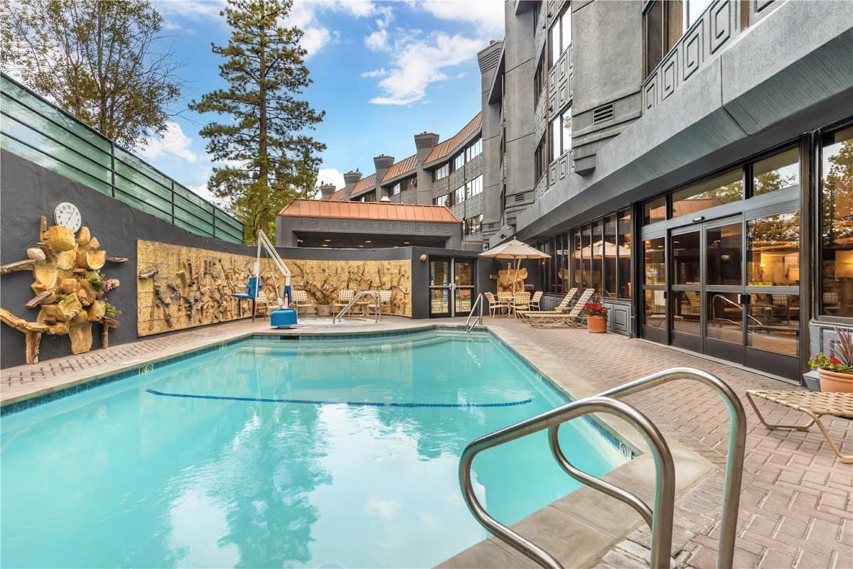 Hilton Vacation Club Tahoe Seasons Lake Tahoe, Resort in South Lake Tahoe